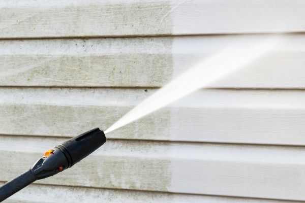 House Exterior Cleaning in Turlock